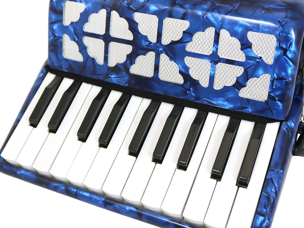 D'Luca Grand Junior Piano Accordion 22 Keys 8 Bass with Gig Bag, Blue